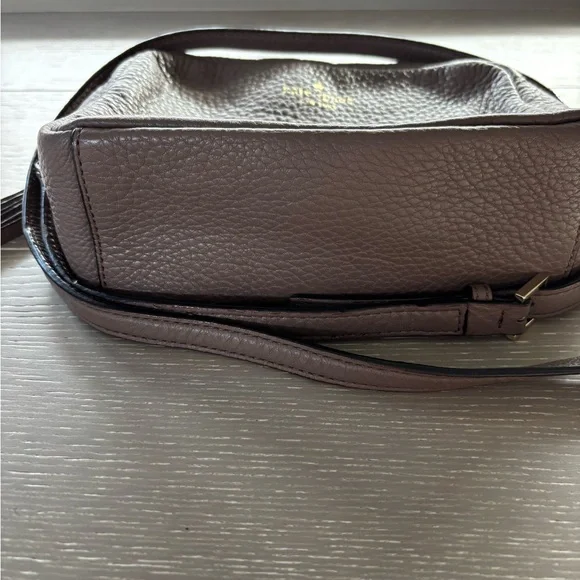 Kate Spade Taupe Leather Crossbody Bag - Picture 4 of 5